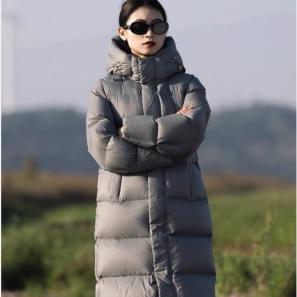 Women's Ultra-Light Long Puffer Coat